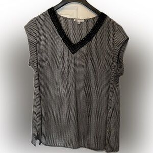 DR2 by Daniel Rainn Cap Sleeve Blouse size 2X